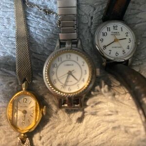 Collection of 3 women’s vintage watches